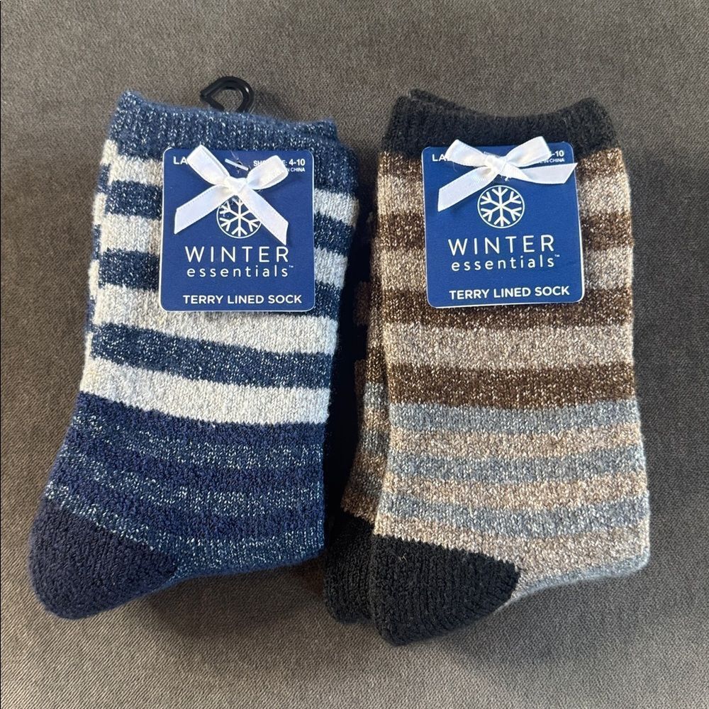Womens Winter Essentials Terry Lined Striped Socks 1xBrown 1xBlue Size 4-10 NEW